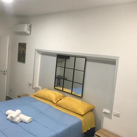 Binario 31 Otel Palermo Dış mekan fotoğraf