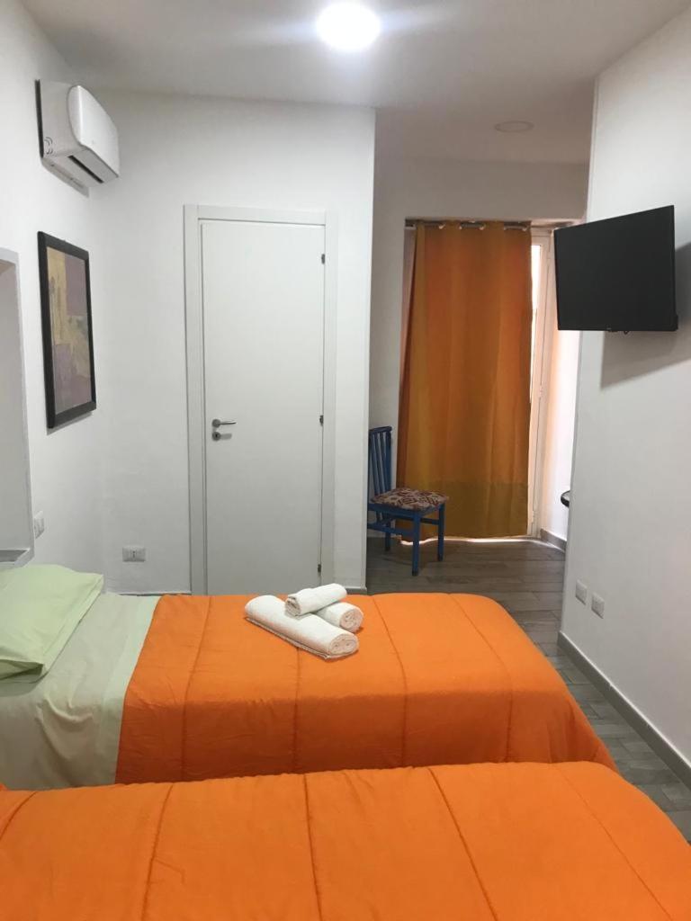 Binario 31 Otel Palermo Dış mekan fotoğraf